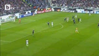 Ювентус повежда с 1:0 на Малмьо (ВИДЕО)