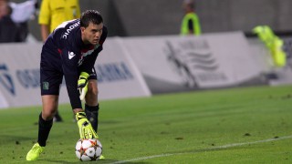 Оперираха вратаря на Лудогорец