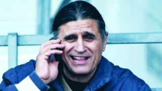 Гръцка легенда: Бербатов може да бележи и с нос, и с ухо