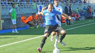 Загуба за Гълъбинов и Новара