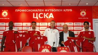 В ЦСКА-София представиха трима нови (ГАЛЕРИЯ и ВИДЕО)