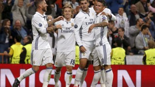 Труден, но сладък старт на 