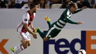 Иван Иванов с червен картон при загубата на 