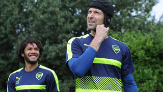 Петър Чех се завръща в стартовия състав на 