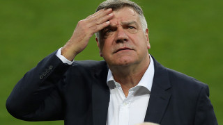 Още осем мениджъра горят покрай скандала със Сам Алърдайс