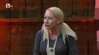 Първата битка на жените: Сковаване на стълба