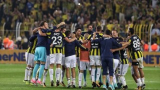 5 червени картона в дербито 