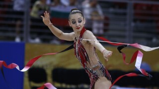 Първи медал за гимнастичките ни от световното