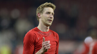 Съперник на 