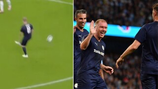 Скоулс и Карик все още са класа (ВИДЕО)