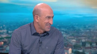 Йордан Лечков вече е горд дядо на Лора