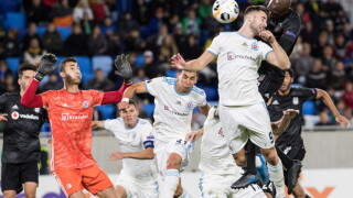 Божиков с автогол при победа на 