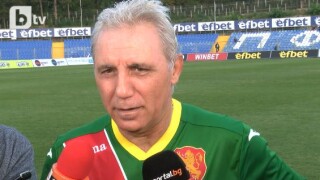 Стоичков: Лошото е, че коментирам мачовете на националите по моята телевизия (ВИДЕО)