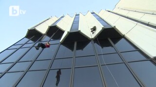 Скоростно изкачване на НДК откри Европейската вечер на спорта (ВИДЕО)