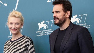Кейт Бланшет пристигна във Венеция. Стартира първият кинофестивал по време на пандемия (ВИДЕО)