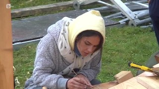 Приготвяне на подаръци за рождените дни на Даяна и Милена