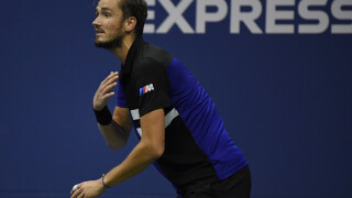 Иронията на Медведев: Май убих човек. Извинявайте! 