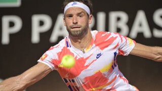 Почти перфектен Григор Димитров продължава напред в Рим