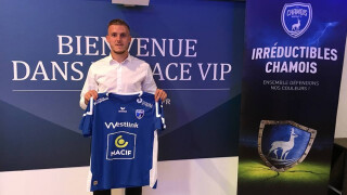 ЦСКА взе десен бек от Франция