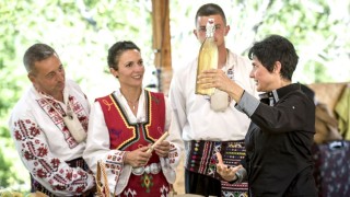 Във Фермата залагат джибрито за ракия