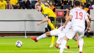 Швеция отново препъна Испания, вижте всички резултати