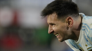Меси моли Господ за титла на Аржентина
