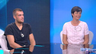 Румяна Нейкова и синът ѝ Емил: 