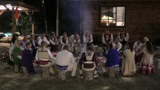 Защо хлябът има свещена роля както в християнството, така и в българските традиции и обичаи?