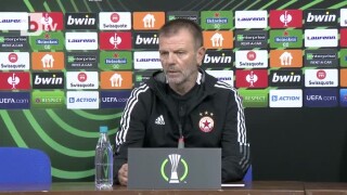 Стойчо Младенов: 