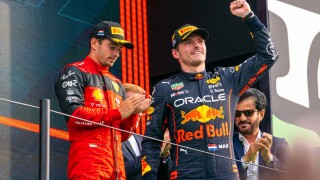 Шампионът Верстапен с нов триумф у дома