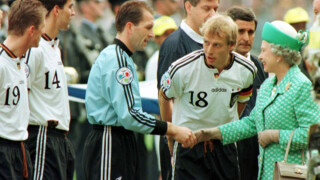 Отлагат кръга във Висшата лига заради кончината на кралицата?