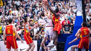 Испания - Франция е финалът на ЕвроБаскет