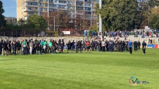 Полицай пострада след инцидент на варненското дерби в Трета лига