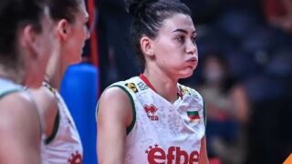 Волейнационалките стартираха световното с поражение