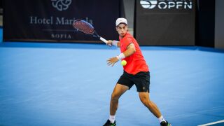 Адриан Андреев скочи на бой на съперник 