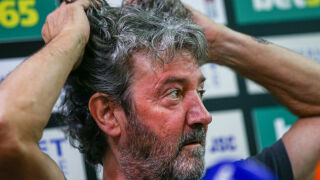 Славия изрита Бакеро