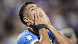 Луис Суарес обяви края през сълзи (ВИДЕО)