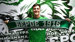 Берое подписа с чужденец №22