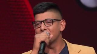 Александър, на когото миналата година никой не се обърна, завъртя и четирите треньорски стола (ВИДЕО)