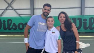 Ден пореден: Григор тренира с шампиона ни със Синдром на Даун (ВИДЕО)