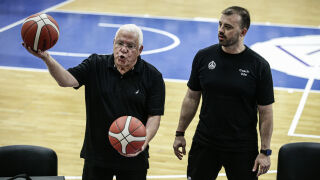 Легендата Пини Гершон преподава в Самоков (СНИМКИ+ВИДЕО)