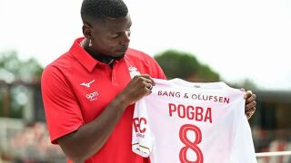 Дебютът на Пол Погба за Монако се отлага