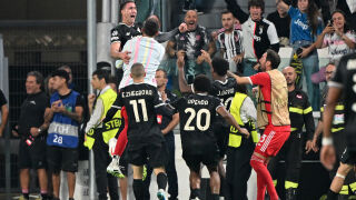 Мачът на сезона! Дортмунд и Ювентус не се победиха след голово шоу (ВИДЕО)