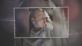 Снимка: „Има големи планове за него“: Невероятната история на бебето Тедиъс, роденo от 30-годишен ембрион