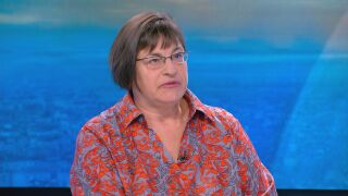 Снимка: У нас има деца, които нямат възможност да бъдат осиновени. Защо?