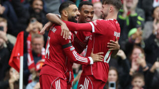 Ливърпул потрепери, но взе дербито с Евертън 