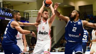 Олимпиакос е на финал за Суперкупата, силен Везенков (ВИДЕО)