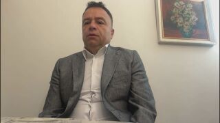 Снимка: След поискания подкуп от екипа на Роби Уилямс: Започва проверка година назад в 