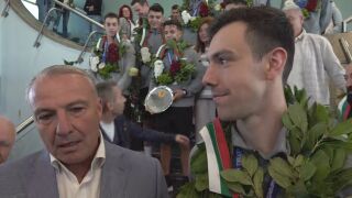 Аспарухов и Татаров: Това посрещане е мечта. Усещаме, че пишем история (ВИДЕО)