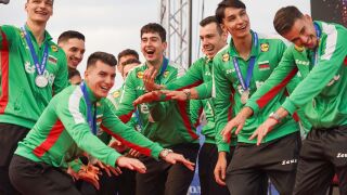 Играят като Traitors, печелят като герои! (ВИДЕО)